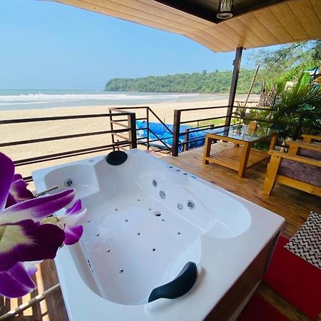 Agonda Serenity Beach Villa Экстерьер фото